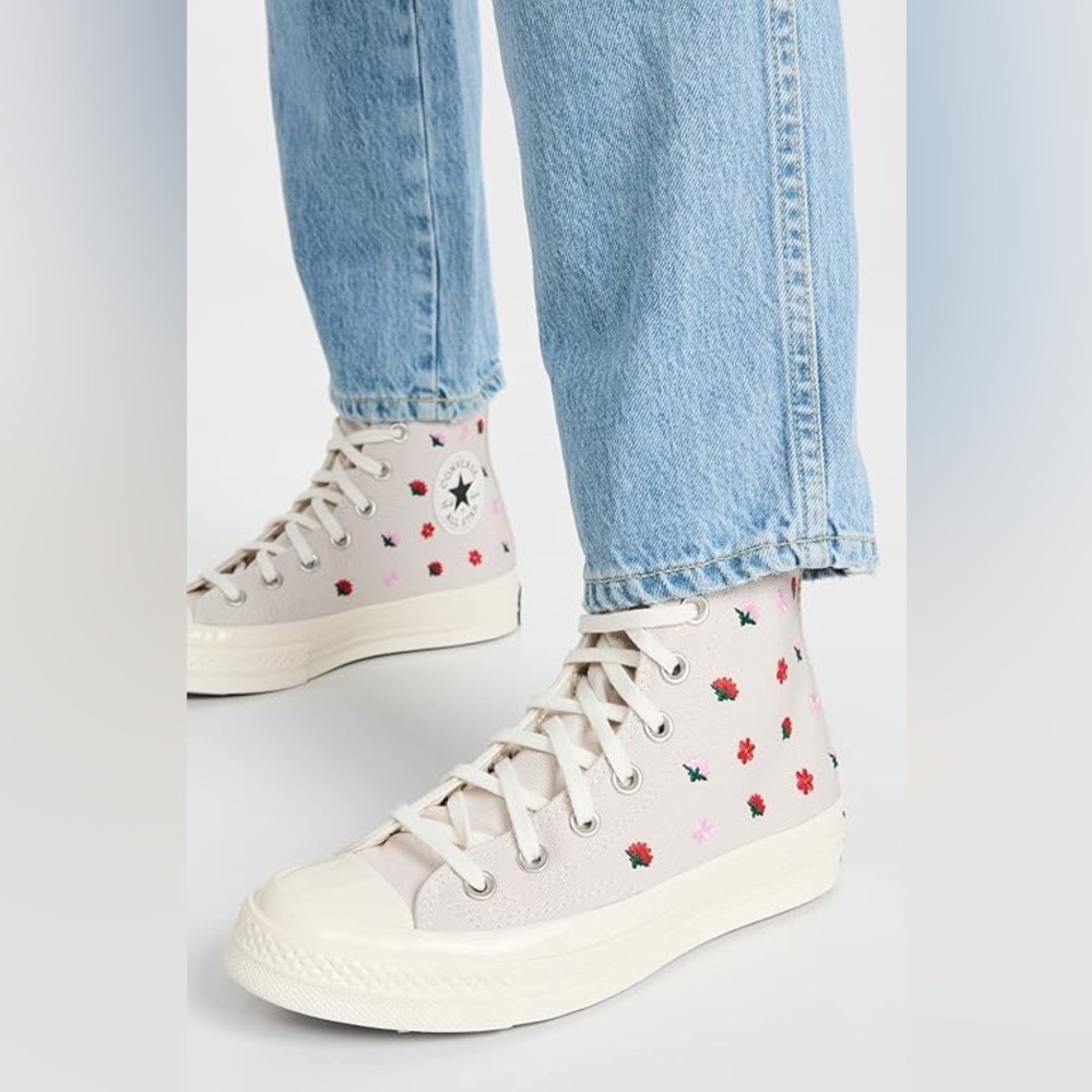Like New floral embroidered converse high tops